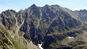 Tatrzański Park Narodowy. Widok na Orlą Perć i żleb Drége'a